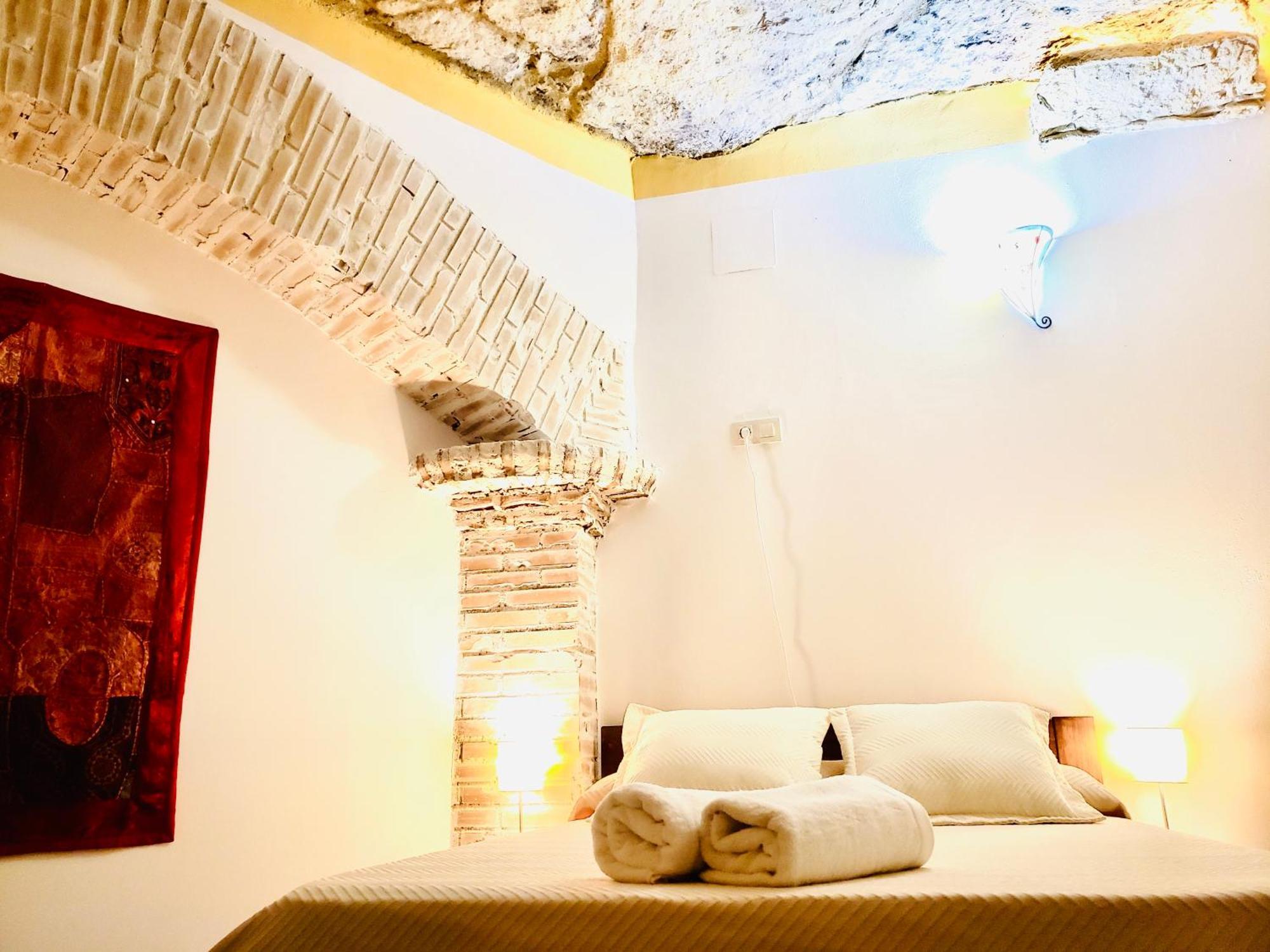 Casa Rural Cueva El Nido Casas de Fernando Alonso Zewnętrze zdjęcie